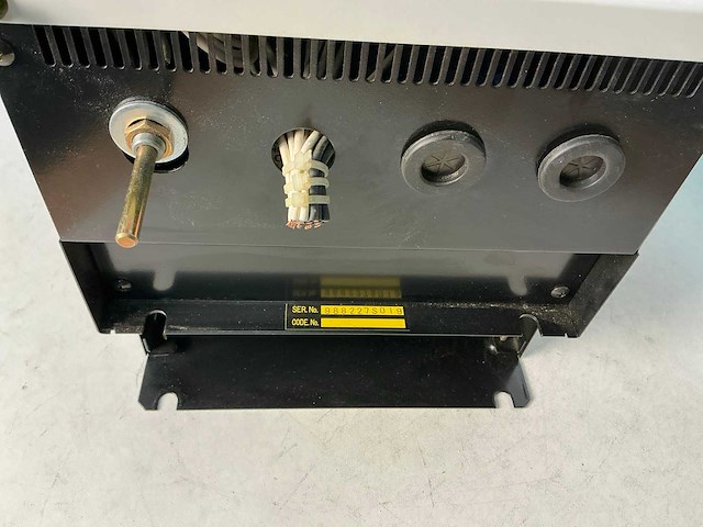 Lenze 7811.2 frequentieregelaar - afbeelding 5 van  7