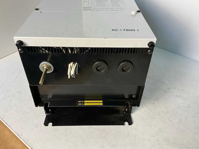 Lenze 7811.2 frequentieregelaar - afbeelding 5 van  6