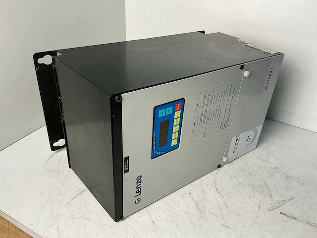 Lenze 7811.2 frequentieregelaar - afbeelding 5 van  5