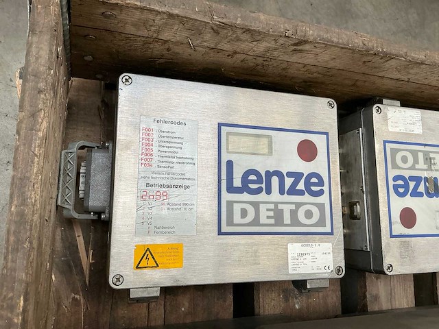 Lenze deto ocu210-1.0 frequentieregelaar (10x) - afbeelding 4 van  7