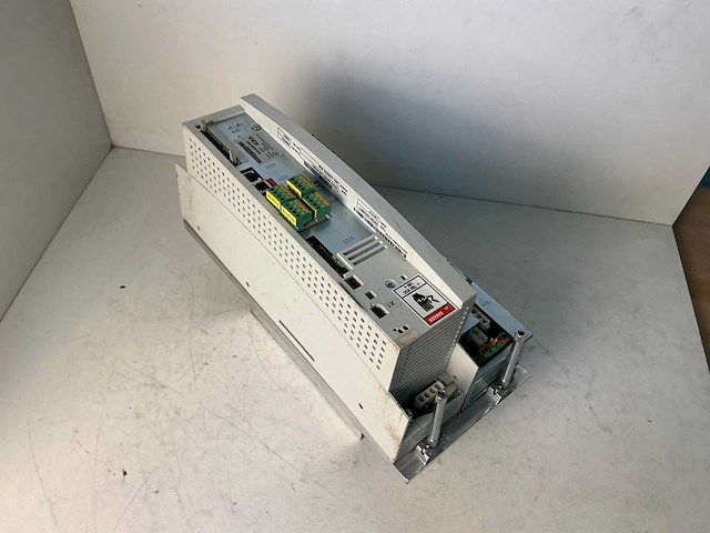 Lenze e93de143e4b531 frequentieregelaar - afbeelding 1 van  6