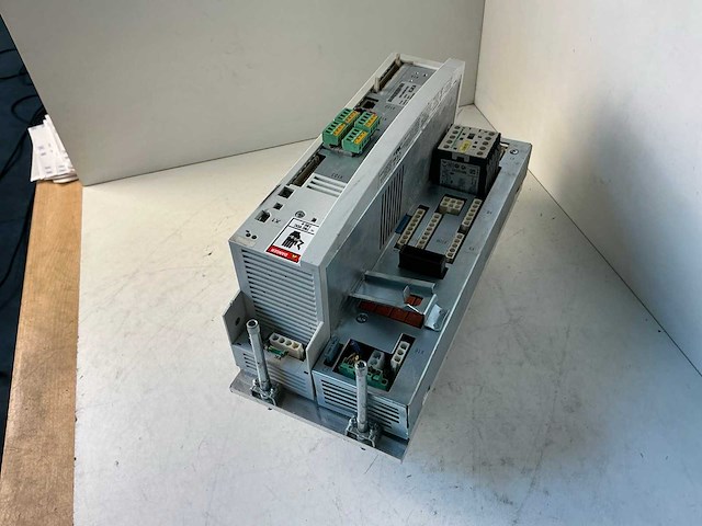 Lenze e93de143e4b531 frequentieregelaar - afbeelding 3 van  6