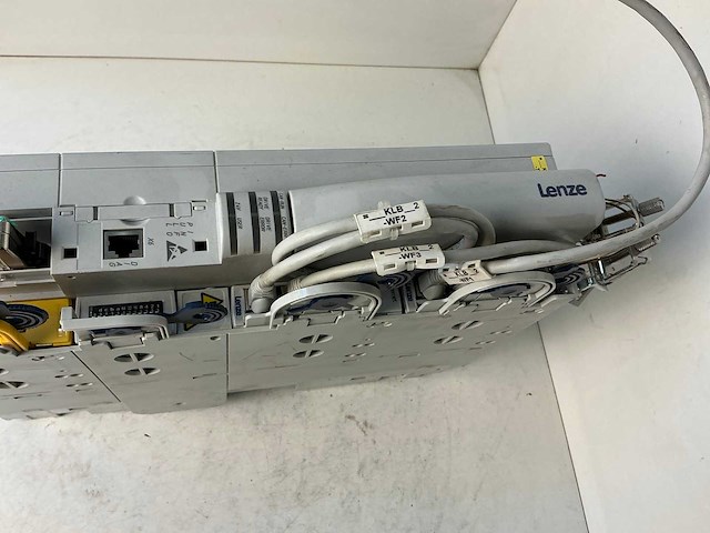 Lenze e94ashe0044 single drive highline frequentieregelaar - afbeelding 3 van  7