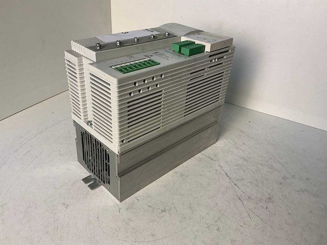 Lenze evf8216-e frequentieregelaar - afbeelding 3 van  5