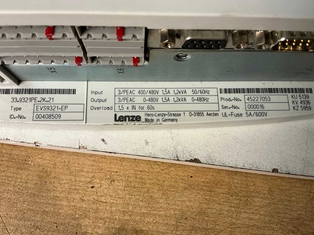 Lenze evs9321-ep frequentieregelaar - afbeelding 4 van  4