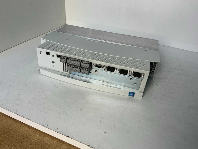 Lenze evs9322-ep frequentieregelaar - afbeelding 5 van  9