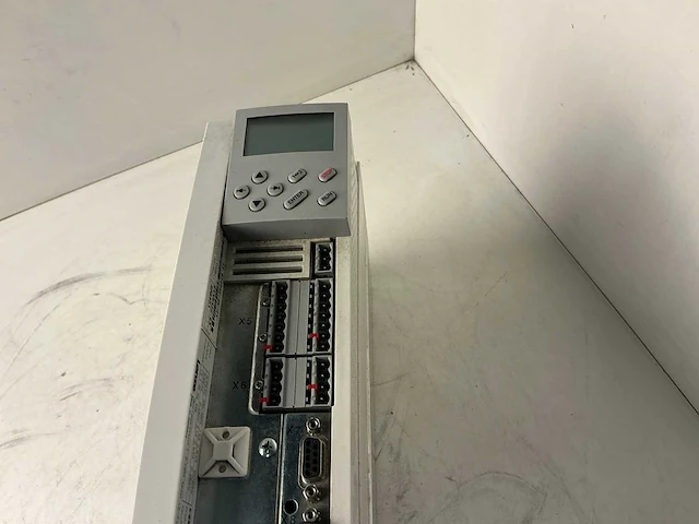Lenze evs9322-es frequentieregelaar - afbeelding 3 van  5