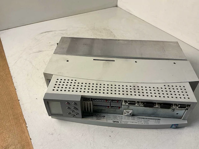Lenze evs9322-es frequentieregelaar - afbeelding 4 van  5