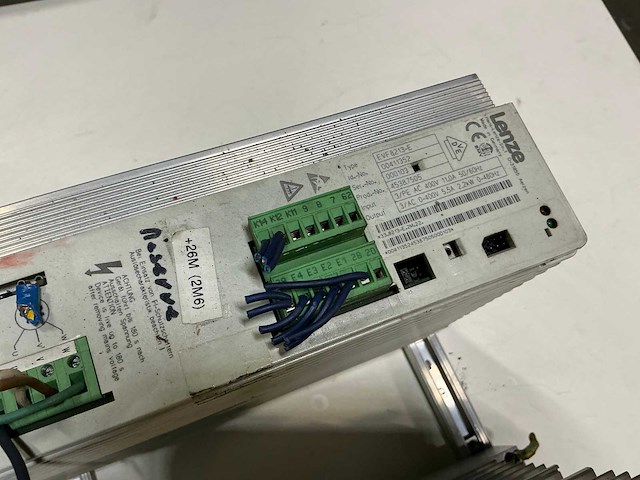 Lenze frequentieregelaar (3x) - afbeelding 4 van  4