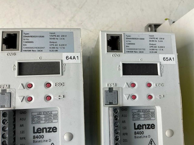 Lenze frequentieregelaar (3x) - afbeelding 4 van  6