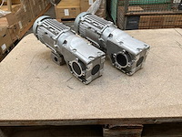 Lenze g500-b110 motorreductor (2x) - afbeelding 1 van  8