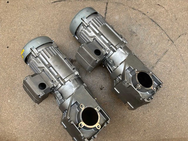 Lenze g500-b110 motorreductor (2x) - afbeelding 5 van  8