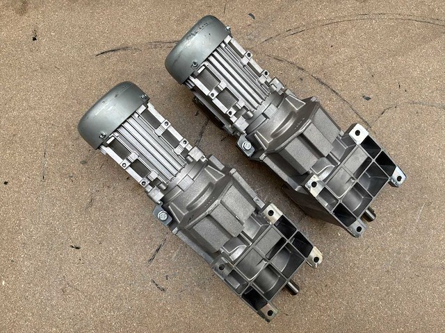Lenze g500-h100 motorreductor (2x) - afbeelding 4 van  8