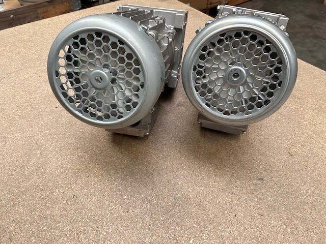 Lenze g500-h100 motorreductor (2x) - afbeelding 5 van  9