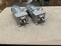 Lenze g500-h100 motorreductor (2x) - afbeelding 1 van  8