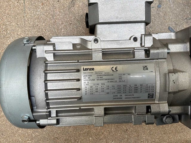 Lenze g500-h100 motorreductor (2x) - afbeelding 7 van  8