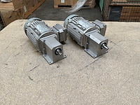 Lenze g500-h45 motorreductor (2x) - afbeelding 1 van  8