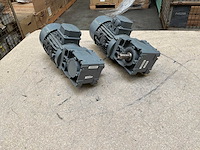 Lenze g500-h45 motorreductor (2x) - afbeelding 1 van  8