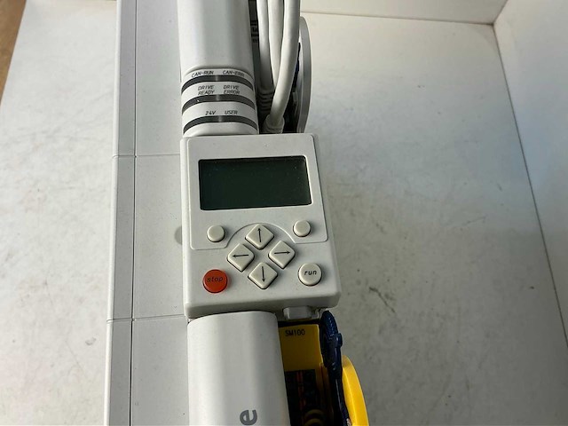 Lenze l-force e94ashe0044 single drive highline frequentieregelaar - afbeelding 2 van  10