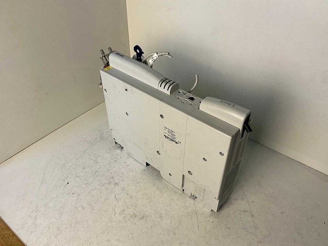 Lenze l-force e94ashe0044 single drive highline frequentieregelaar - afbeelding 2 van  6