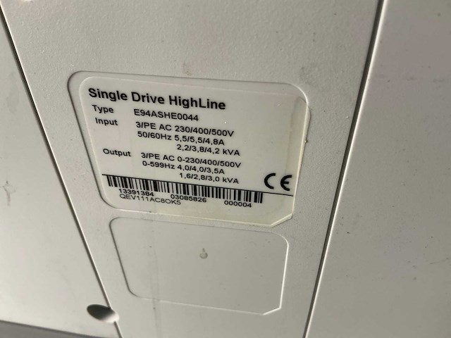 Lenze l-force e94ashe0044 single drive highline frequentieregelaar - afbeelding 10 van  10