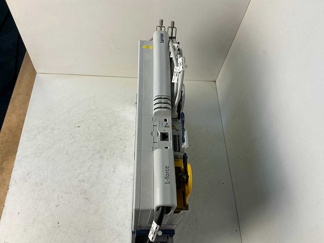 Lenze l-force e94ashe0044 single drive highline frequentieregelaar - afbeelding 5 van  8