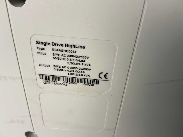 Lenze l-force e94ashe0044 single drive highline frequentieregelaar - afbeelding 6 van  6