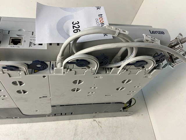Lenze l-force e94ashe0044 single drive highline frequentieregelaar - afbeelding 3 van  10