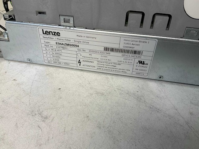Lenze l-force e94ashe0044 single drive highline frequentieregelaar - afbeelding 4 van  4