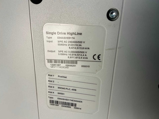 Lenze l-force e94ashe0174 single drive highline frequentieregelaar - afbeelding 8 van  8