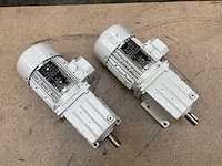 Lenze mdemaxx071-32c0c motorreductor (2x) - afbeelding 2 van  8