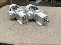 Lenze mdemaxx071-42c0c motorreductor (2x) - afbeelding 1 van  8