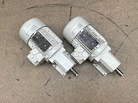 Lenze mdemaxx071-42c0c motorreductor (2x) - afbeelding 2 van  8