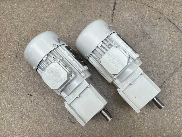 Lenze mdemaxx071-42c0c motorreductor (2x) - afbeelding 3 van  8