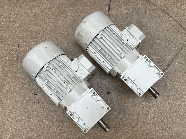 Lenze mdemaxx071-42c0c motorreductor (2x) - afbeelding 4 van  8