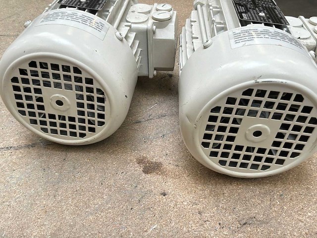 Lenze mdemaxx071-42c0c motorreductor (2x) - afbeelding 6 van  8