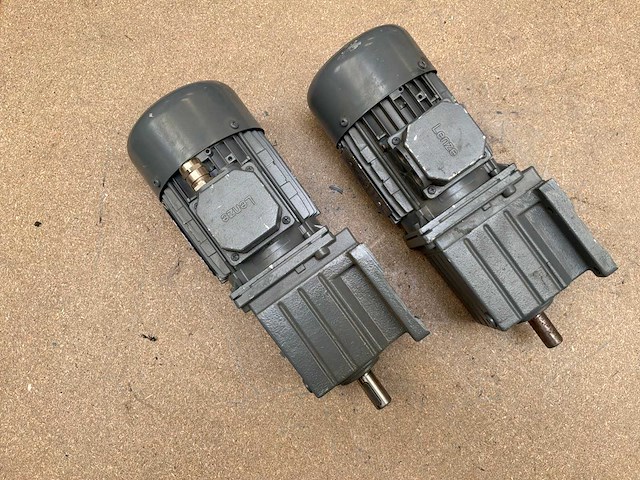 Lenze mdemaxx071 motorreductor (2x) - afbeelding 4 van  10