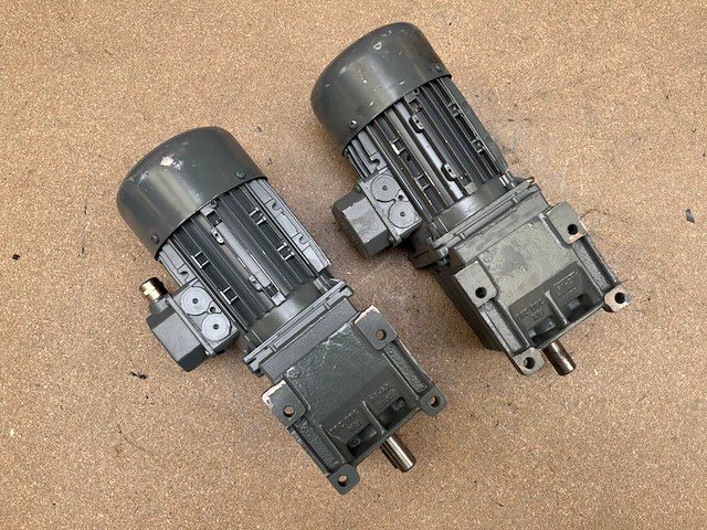 Lenze mdemaxx071 motorreductor (2x) - afbeelding 6 van  10