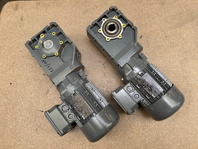 Lenze mdemaxx080-33c0c motorreductor (2x) - afbeelding 5 van  11