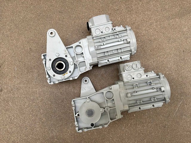 Lenze mdsmaxx063-22c0c motorreductor (2x) - afbeelding 3 van  8