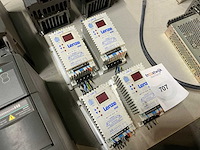 Lenze smd frequentieregelaar (4x) - afbeelding 1 van  4