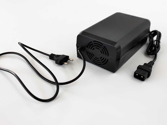 Leone - arrow e-scooter - klasse b - brommers (5x) - afbeelding 3 van  3