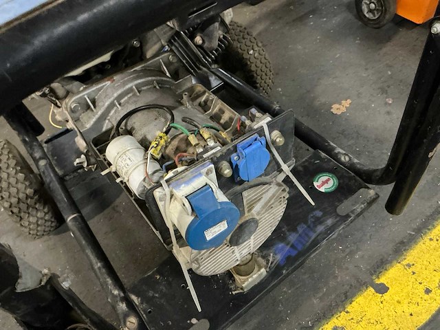 Leroy somer stroomgenerator - afbeelding 3 van  6