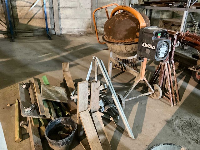 Lescha betonmixer - afbeelding 1 van  3