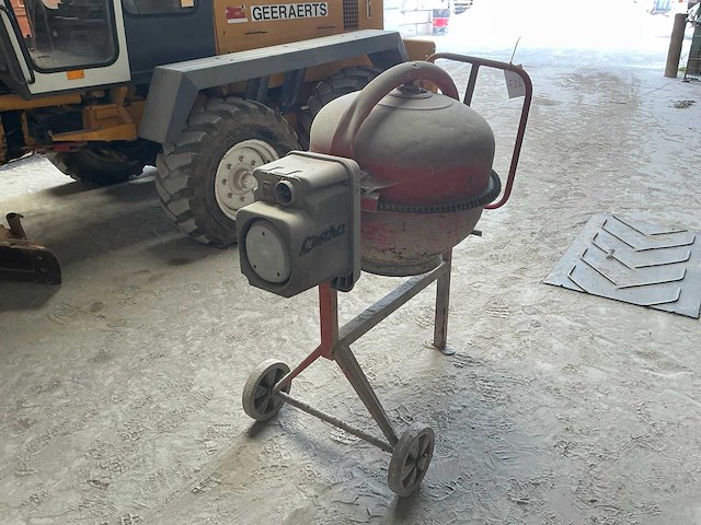 Lescha betonmolen - afbeelding 4 van  4