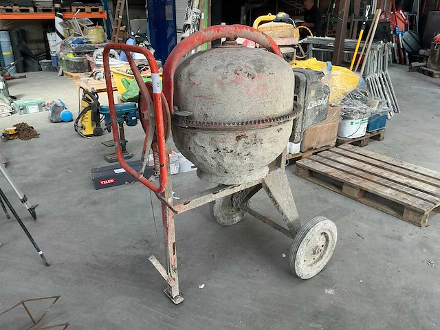 Lescha sm 165 s betonmolen - afbeelding 2 van  7