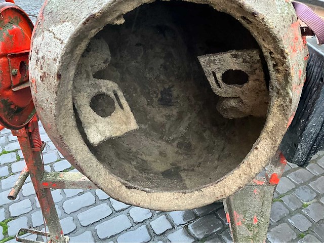 Lescha sm 185 s betonmolen - afbeelding 7 van  8