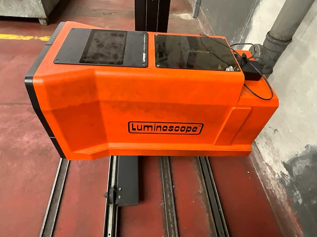 L.e.t. automotive luminoscope – koplichtafstelapparaat (kopllichttester) op railonderstel - afbeelding 6 van  8