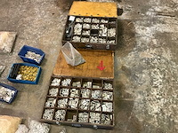 Letters en cijfers brandkranen overige aannemersmateriaal - afbeelding 2 van  7