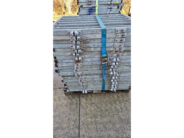 Leuningen 1036 verstelbaar - various staging (20x) - afbeelding 2 van  2